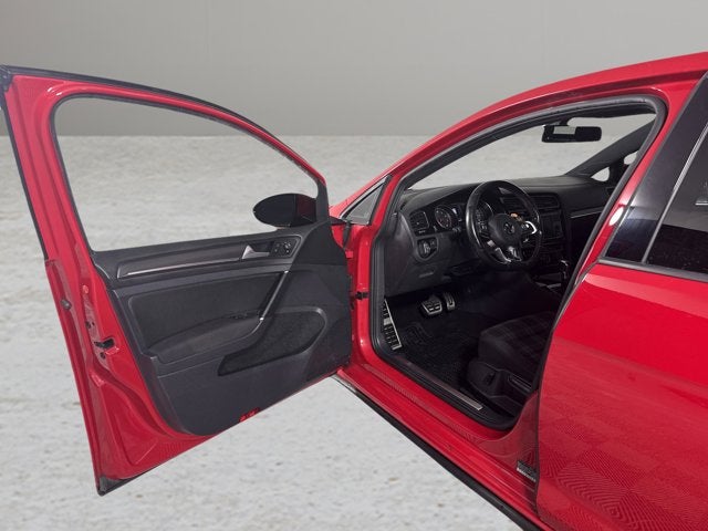 2019 Volkswagen Golf GTI S