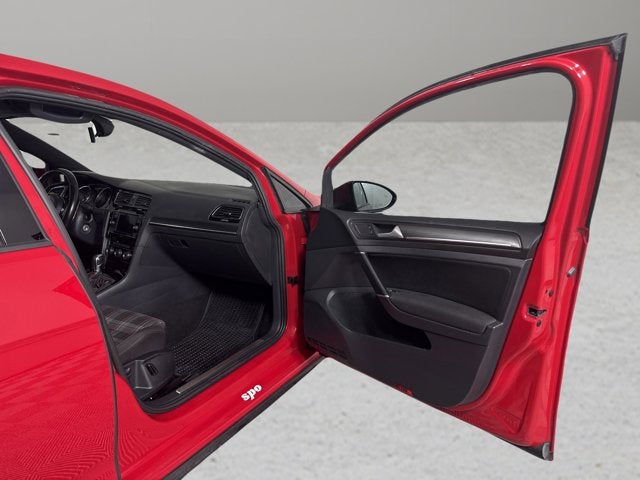 2019 Volkswagen Golf GTI S