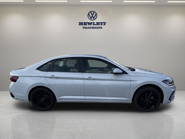 2027 Volkswagen Jetta SE