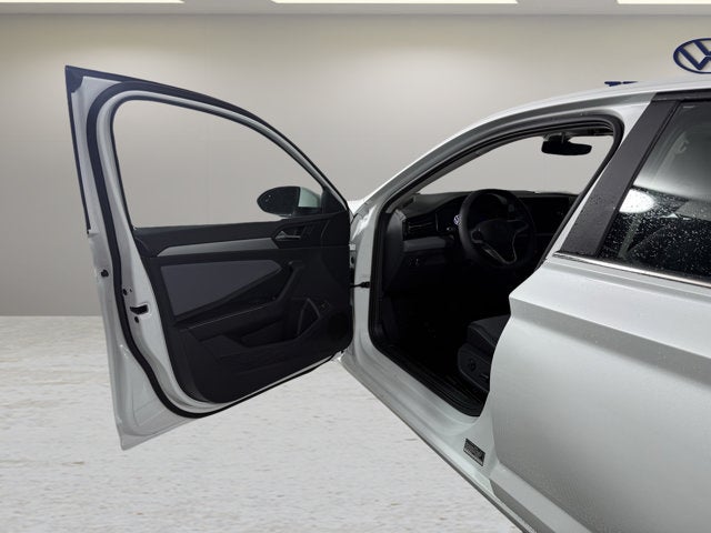 2027 Volkswagen Jetta SE