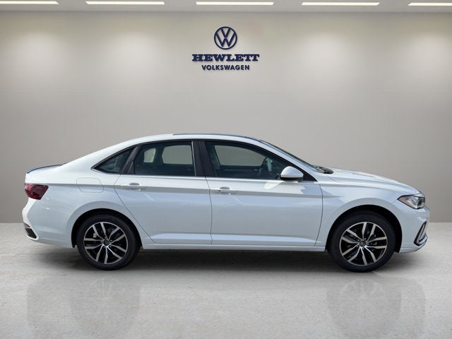 2027 Volkswagen Jetta SE