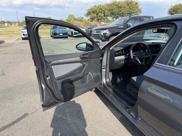 2027 Volkswagen Jetta SE