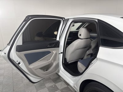 2025 Volkswagen Jetta SE