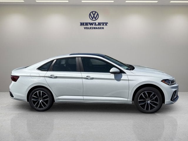 2025 Volkswagen Jetta SE