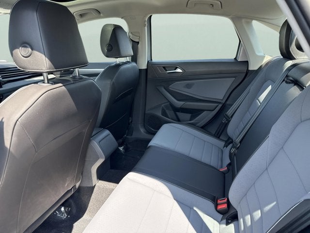 2025 Volkswagen Jetta SE