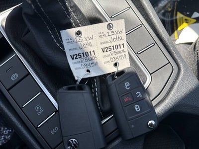 2025 Volkswagen Jetta Sport