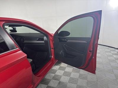 2019 Volkswagen Jetta R-Line