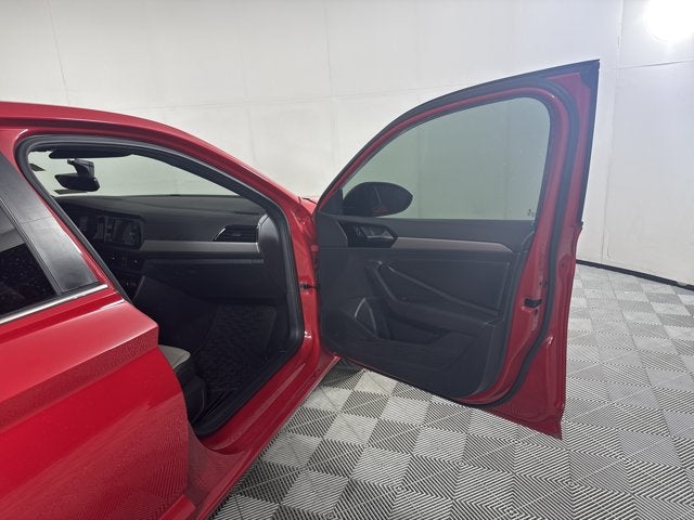 2019 Volkswagen Jetta R-Line