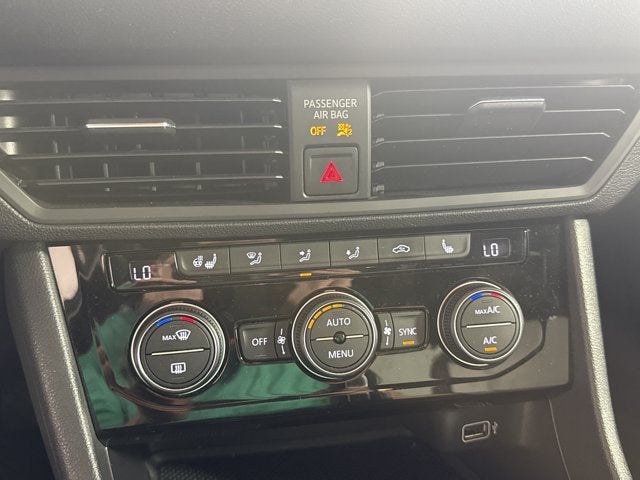 2019 Volkswagen Jetta R-Line