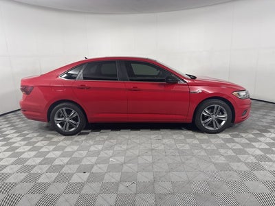 2019 Volkswagen Jetta R-Line