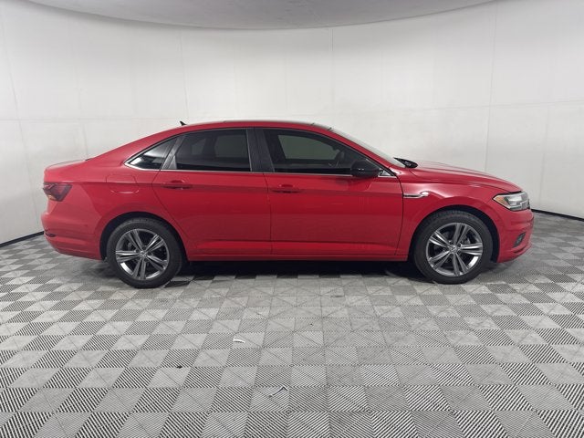 2019 Volkswagen Jetta R-Line