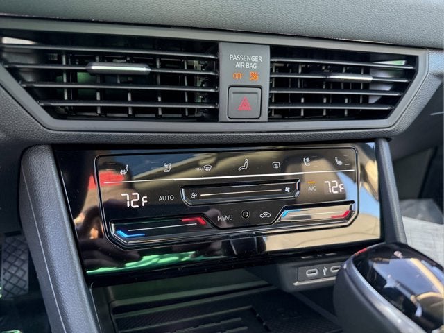 2025 Volkswagen Jetta SEL