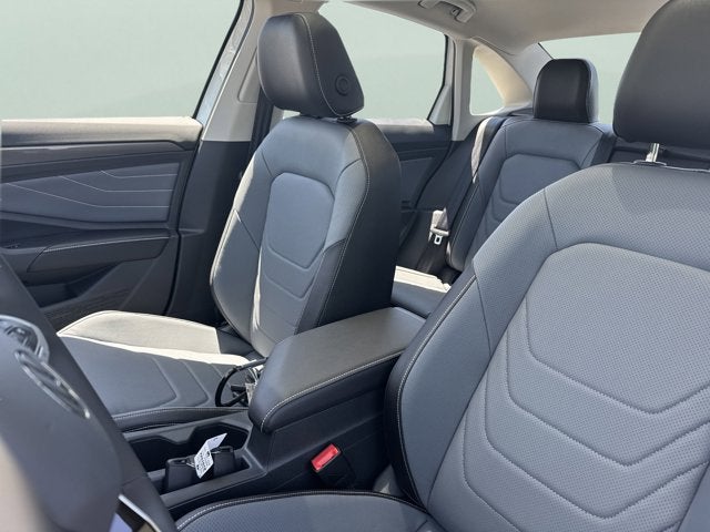2025 Volkswagen Jetta SEL