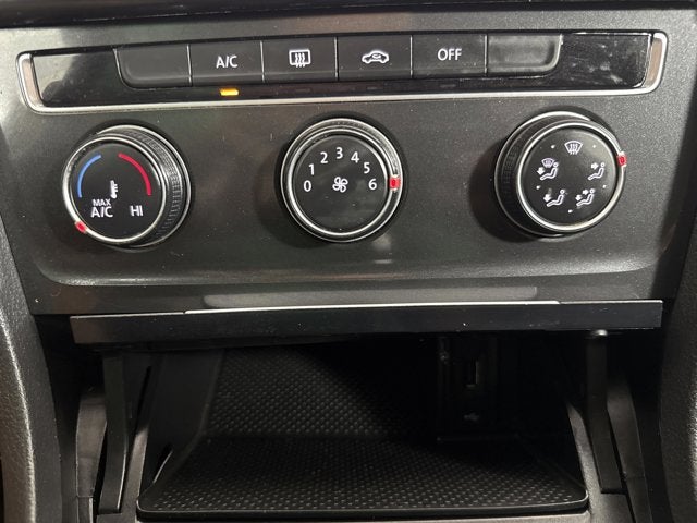 2019 Volkswagen Golf SportWagen S