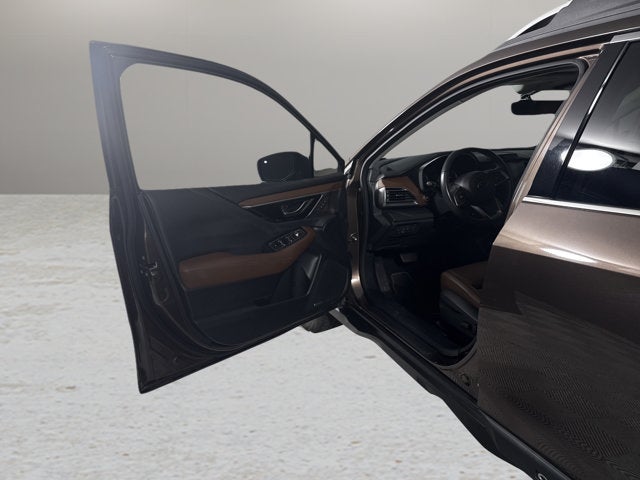 2022 Subaru Outback Touring XT
