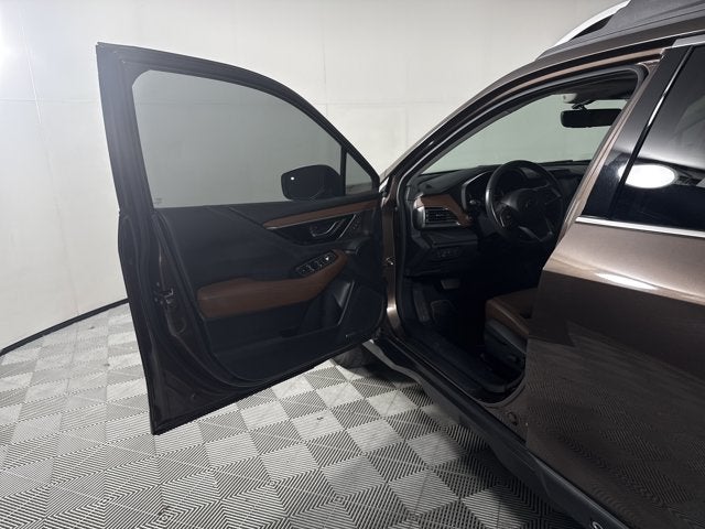 2022 Subaru Outback Touring XT