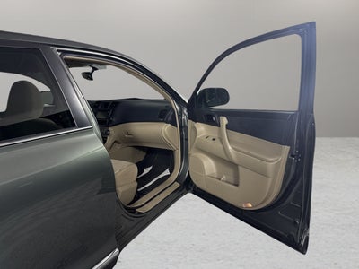 2013 Toyota Highlander FWD 4dr V6 (Natl)