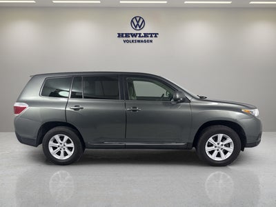 2013 Toyota Highlander FWD 4dr V6 (Natl)