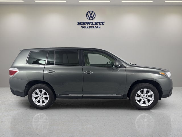 2013 Toyota Highlander FWD 4dr V6 (Natl)