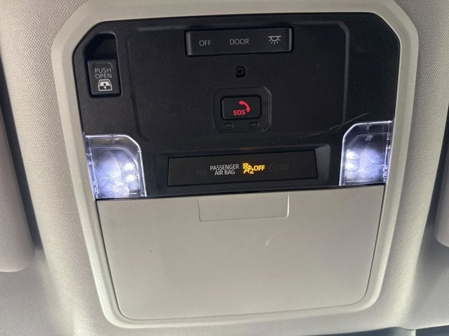 2022 Toyota Tundra 4WD SR5