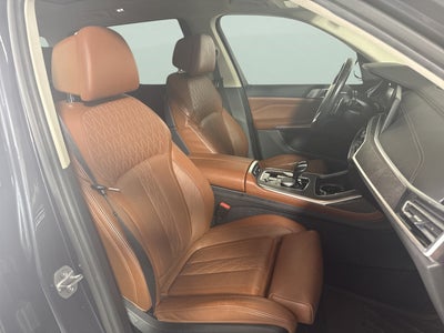 2019 BMW X7 xDrive40i