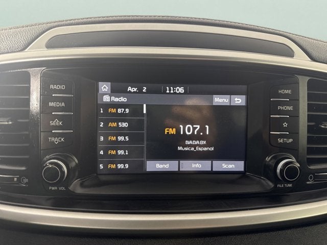 2020 Kia Sorento LX
