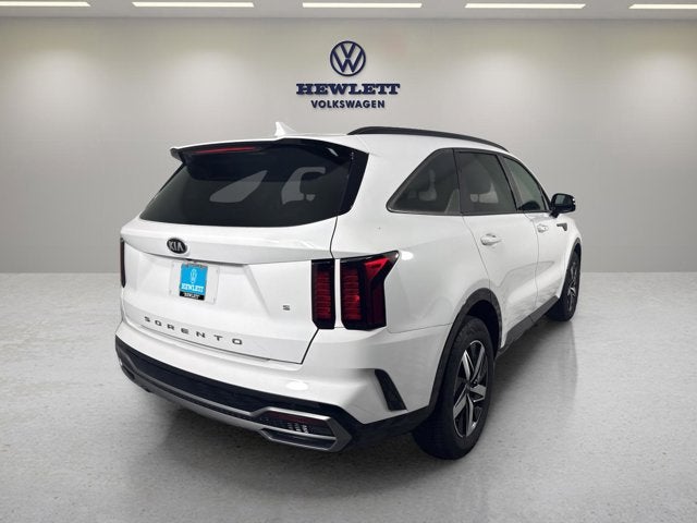 2021 Kia Sorento S