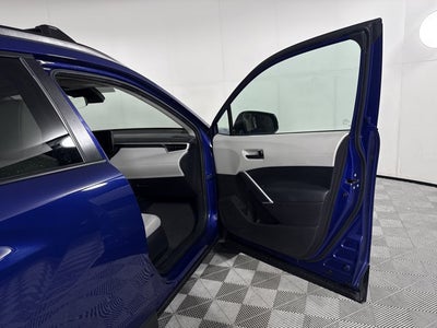 2025 Toyota Corolla Cross LE