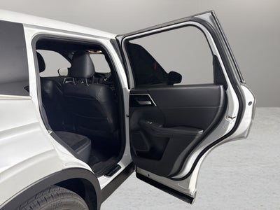 2023 Mitsubishi Outlander SE Black Edition