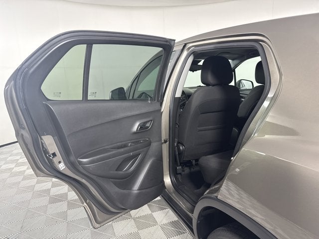 2021 Chevrolet Trax LS