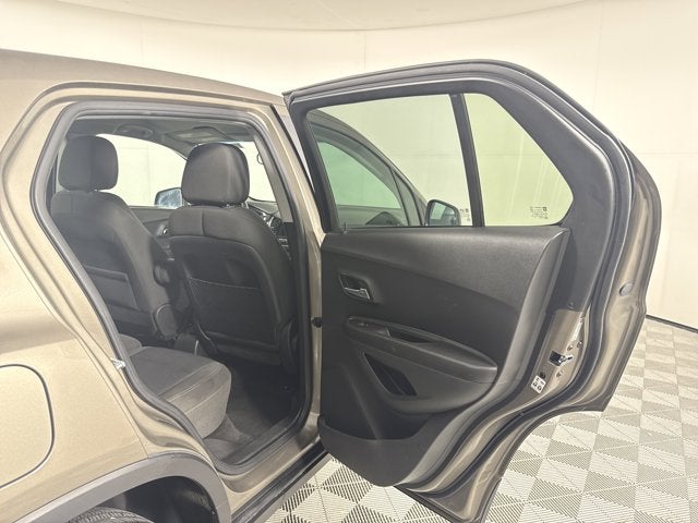 2021 Chevrolet Trax LS
