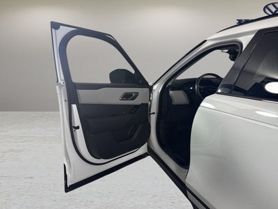 2025 Land Rover Range Rover Velar Dynamic SE