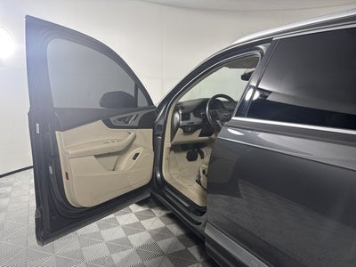 2019 Audi Q7 Premium