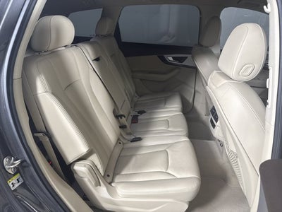 2019 Audi Q7 Premium