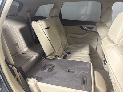 2019 Audi Q7 Premium
