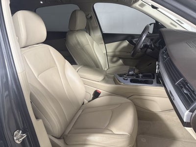 2019 Audi Q7 Premium