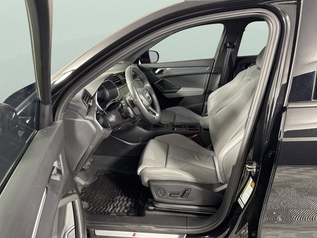 2024 Audi Q3 S line Premium Plus