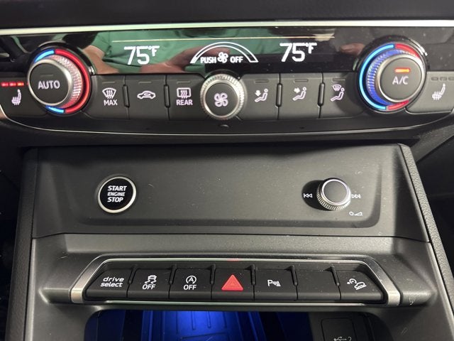 2024 Audi Q3 S line Premium Plus