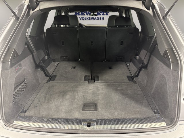 2021 Audi Q7 Premium Plus