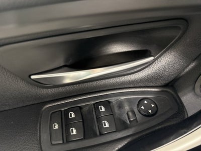 2013 BMW 3 Series 320i