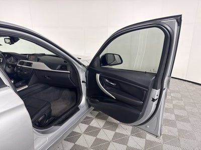 2013 BMW 3 Series 320i