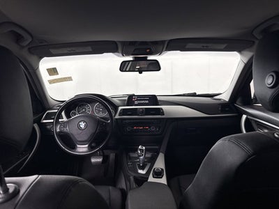 2013 BMW 3 Series 320i