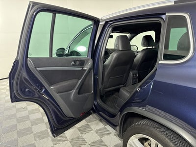 2016 Volkswagen Tiguan R-Line