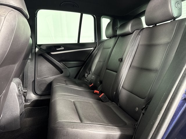 2016 Volkswagen Tiguan R-Line