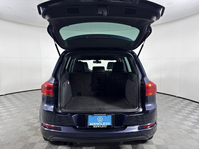 2016 Volkswagen Tiguan R-Line