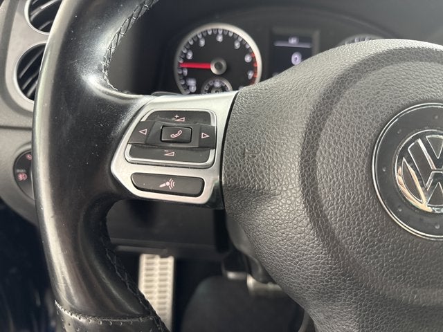 2016 Volkswagen Tiguan R-Line