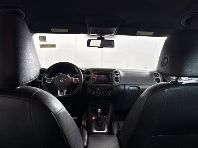 2016 Volkswagen Tiguan R-Line