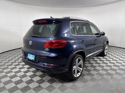 2016 Volkswagen Tiguan R-Line