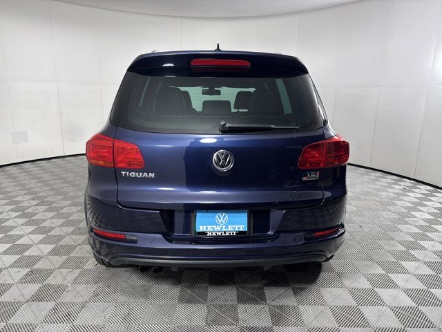 2016 Volkswagen Tiguan R-Line