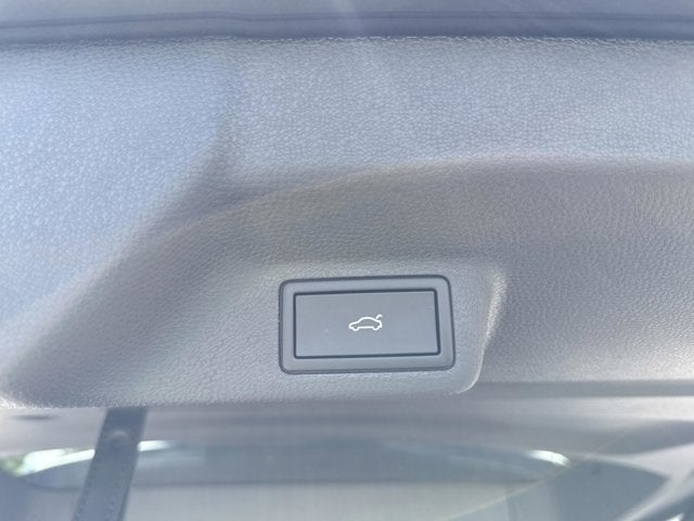 2025 Volkswagen ID. Buzz Pro S Plus